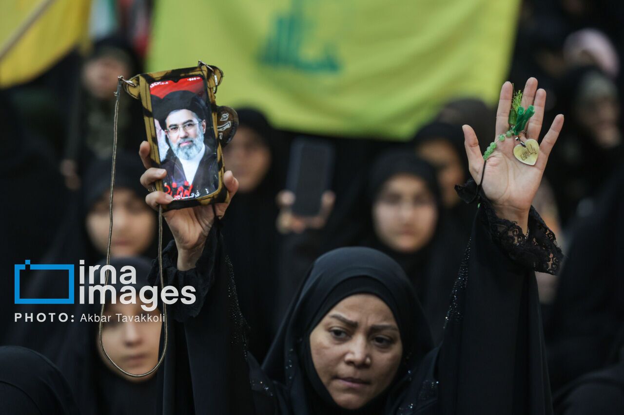Thousands of Iranians mark 37th anniversary of Imam Khomeini’s passing