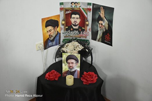 Ayatollah Ramazani Visits Family of Martyr Pakdaman in Rahimabad, Rudsar