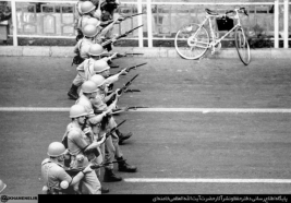 روایتی تصویری از تظاهرات خونین ۱۳ آبان ۵۷