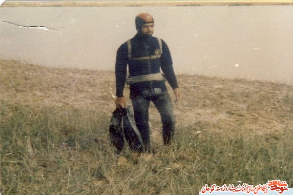 نماز جمعه را فراموش نکنید/ نگذارید که ابر قدرتها پرچم اسلام را پایمال کنند نماز جمعه را فراموش نکنید/ نگذارید که ابر قدرتها پرچم اسلام را پایمال کنند