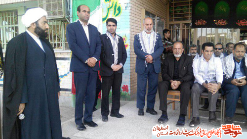 آغاز برنامه روایتگری ایثار و شهادت در مدارس بمناسبت فرا رسیدن روز دانش آموزدر شهر فلاورجان آغاز برنامه روایتگری ایثار و شهادت در مدارس بمناسبت فرا رسیدن روز دانش آموزدر شهر فلاورجان