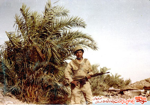 زندگی نامه شهیدان محمد علی ومحمد رضا اعتباریان از شهر خوراسگان زندگی نامه شهیدان محمد علی ومحمد رضا اعتباریان از شهر خوراسگان