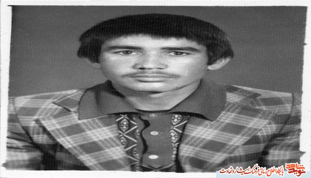 ای هم وطن قدر منزلت و ارزش این امام عزیزمان را که بزرگترین نعمت الهی است بدانید و مطیع دستورات واوامر ولی فقیه باشید.
