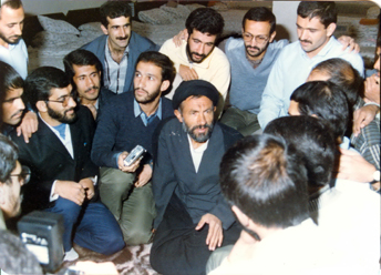 مهمترین جلوه ابوترابی همدلی و همدردی کردن بود مهمترین جلوه ابوترابی همدلی و همدردی کردن بود
