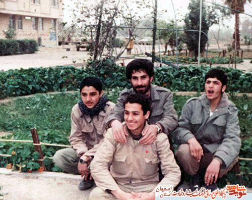 مروری بر زندگی شهید احسان عابد مروری بر زندگی شهید احسان عابد