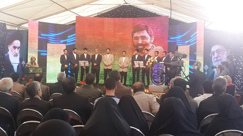 قلم و نگاه شهید آوینی راه مبارزه با جهل و فساد را نشان داد/آوینی مفهوم تهاجم فرهنگی را درک کرده بود قلم و نگاه شهید آوینی راه مبارزه با جهل و فساد را نشان داد/آوینی مفهوم تهاجم فرهنگی را درک کرده بود