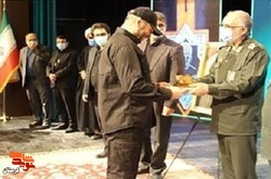 پنج نویسنده لرستانی «نشان همراه سلیمانی» دریافت کردند