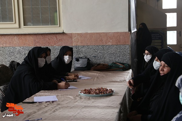 گزارش تصویری| حضور کارکنان بنیاد شهید در نماز جمعه