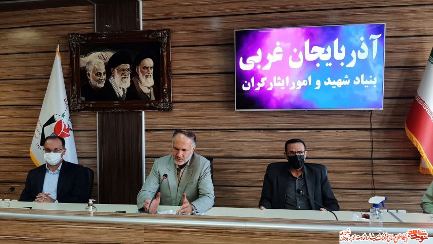 فضای مجازی و بازیهای رایانه ای بستر مهمی برای ترویج فرهنگ ایثار و شهادت است فضای مجازی و بازیهای رایانه ای بستر مهمی برای ترویج فرهنگ ایثار و شهادت است