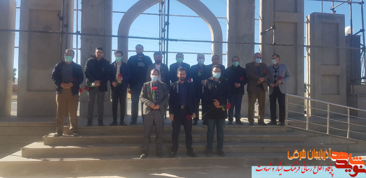 ادای احترام به مقام شامخ شهدا در شهرستان اهر