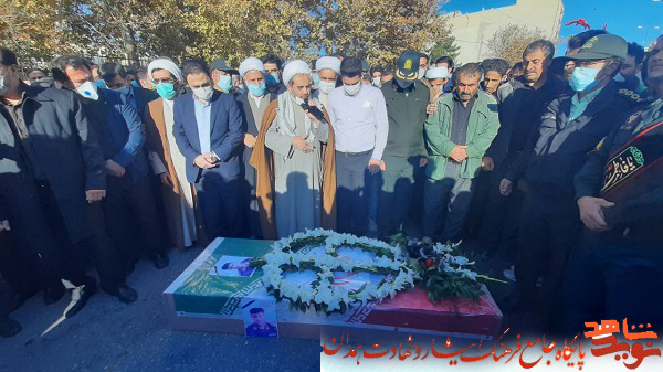 گزارش تصویری| تشییع و خاکسپاری شهید 