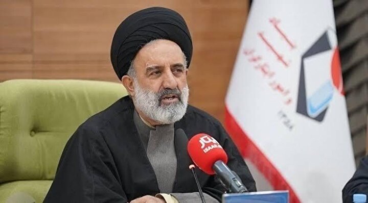 ضرورت تکریم زائران ایثارگر و تقویت بُعد معنوی کاروان‌های حج