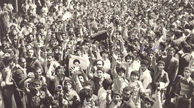 15 خرداد و شهداي آن را بشناسيم