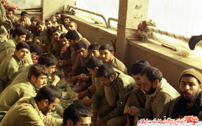  تصاویری از بسیجیان سلحشور در دوران دفاع مقدس