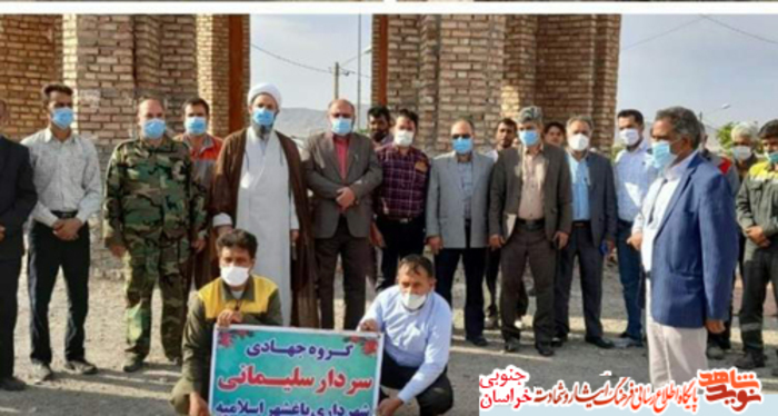 کاشت نهال در اسلامیه شهرستان فردوس به مناسبت آزادسازی خرمشهر