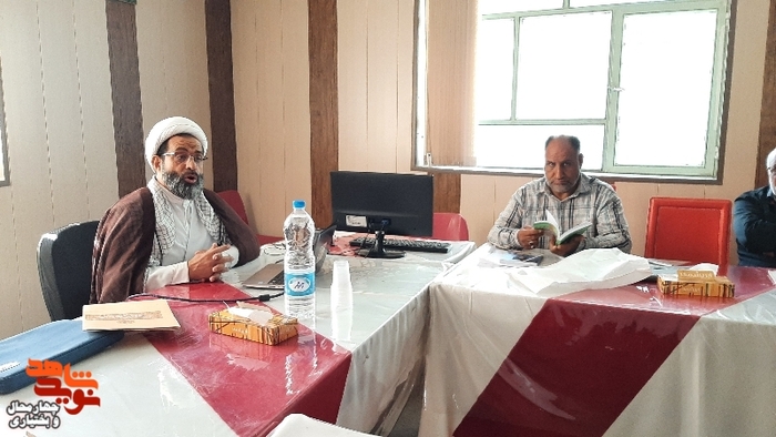 کارگاه آموزشی پیام آوران ایثار
